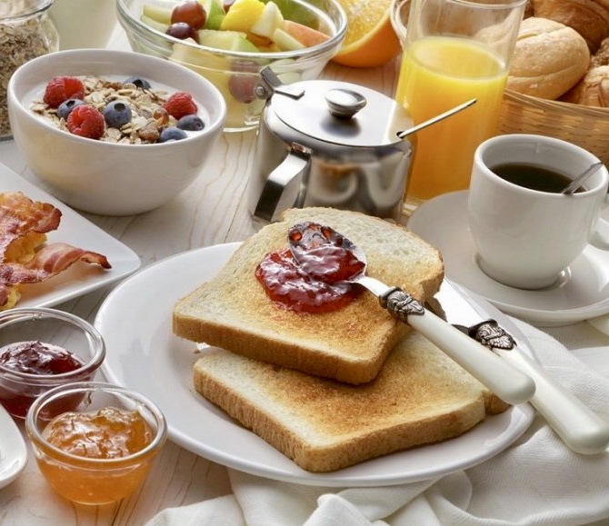 Desayuno room service